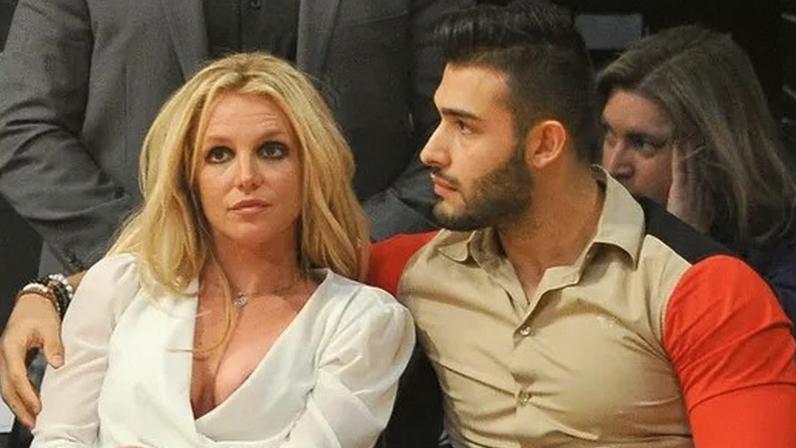 Acidente ocorreu na Avenida da República