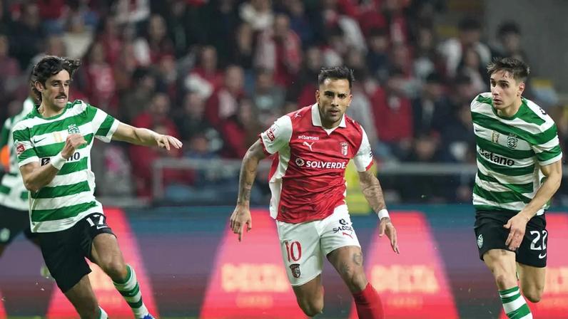 Uruguaio voltou a ser decisivo para os minhotos