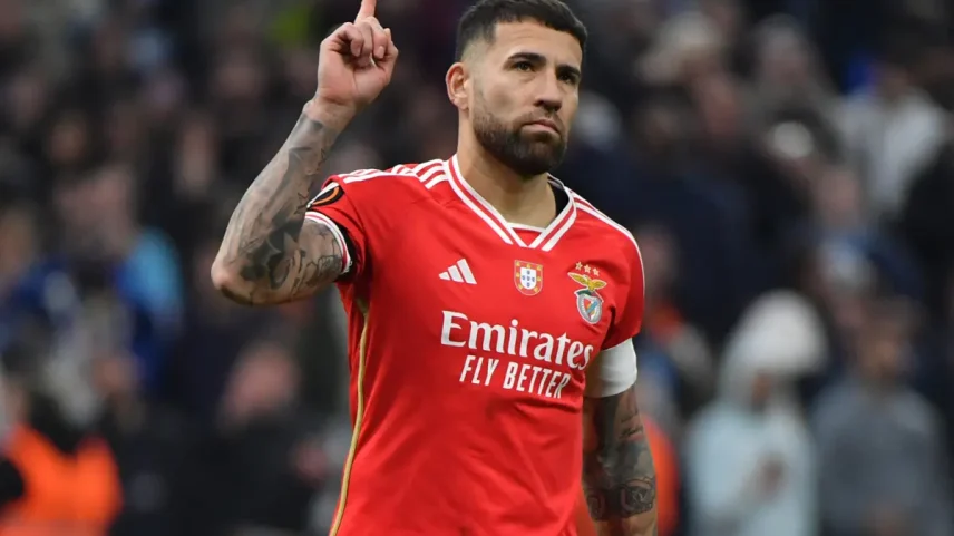 Otamendi tem contrato até ao final da temporada