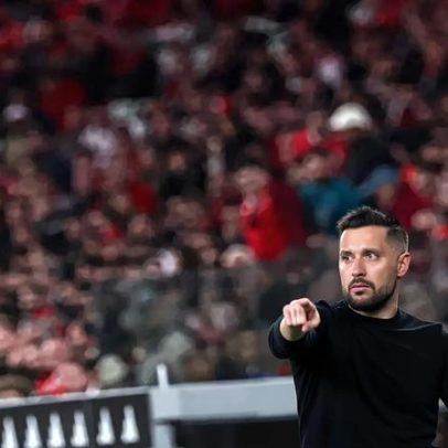 Papel de Farioli passado para o campo continha instruções estratégicas