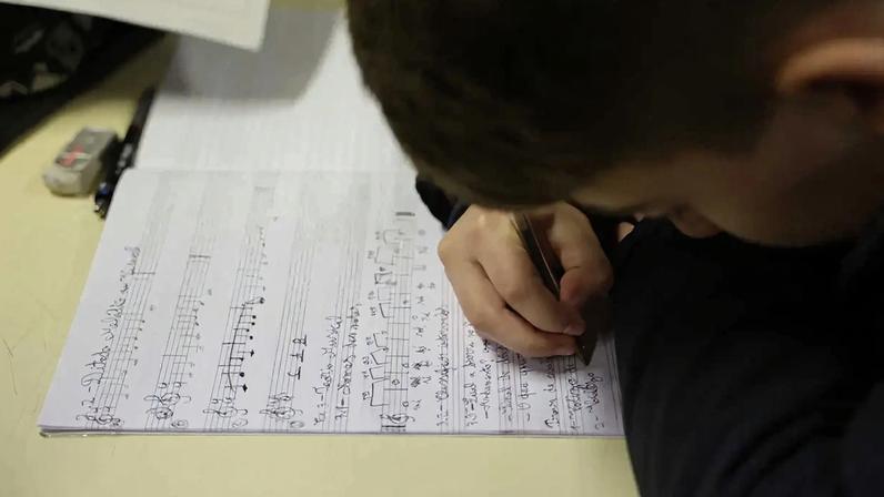 Estabelecimentos pedem revisão de financiamento, por atualizar desde 2009