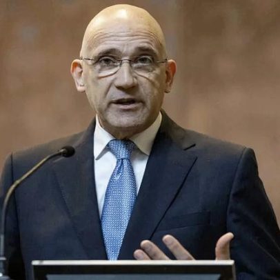 Passos Coelho recandidatar-se quando quiser e defende acordo com Chega e IL