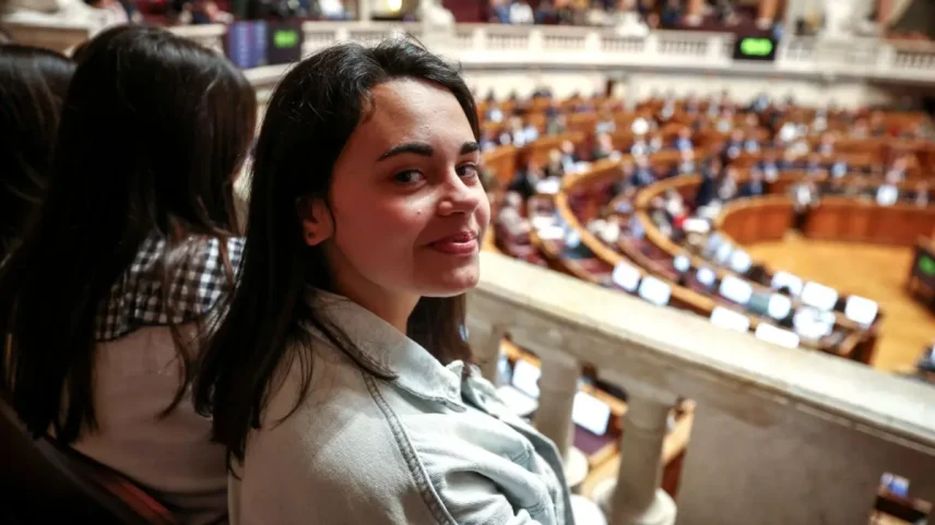 Manhã no Parlamento com alunos surpreende pela linguagem utilizada