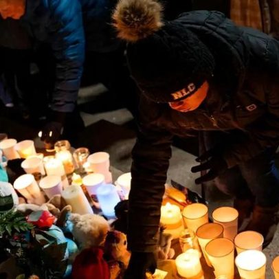 Que matou oito na escola planeou ataque via ChatGPT vítima processa empresa