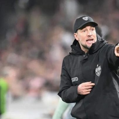 Treinador do Estugarda diz que jogo com o Porto podia ser de eliminatória