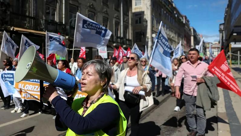 500 pessoas em Lisboa exigem aumentos no setor público