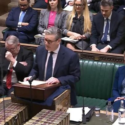 Starmer responde a Trump e reafirma que Londres não participará em ataques