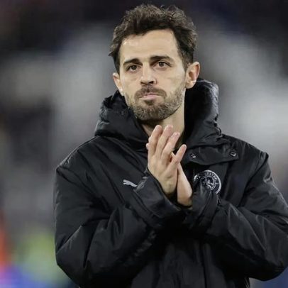 Bernardo Silva marca na história em novo empate do Manchester City