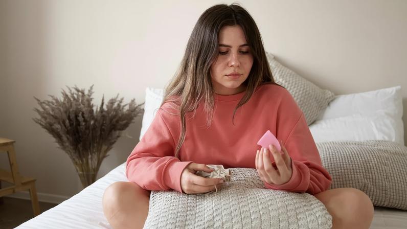 Imagem de contexto do artigo Dia do Pai. Como lidar com a primeira menstruação das filhas