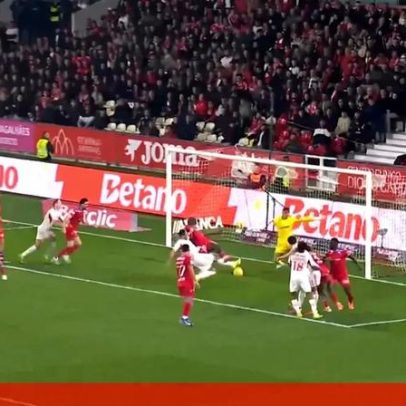 Schjelderup abre o marcador e António Silva amplia com cabeceamento em Barcelos