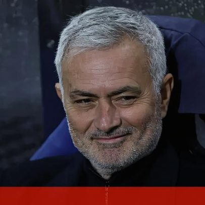 Em direto: conferência de José Mourinho em curso