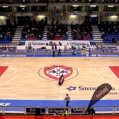 Hóquei em patins: transmissão em direto Oliveirense vs OC Barcelos