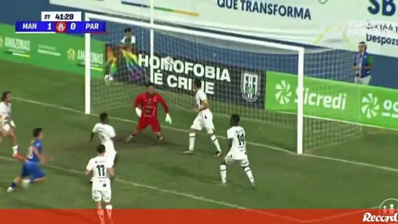 Lance aconteceu no Brasil, num jogo do Campeonato da Amazónia