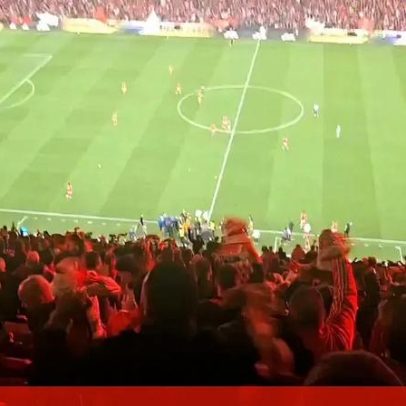 Mourinho envolve-se em confronto com Lucho González após expulsão