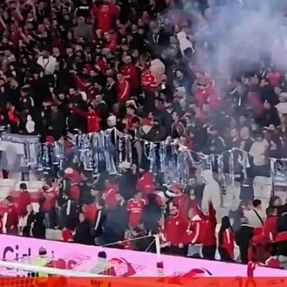 No Name Boys montam estendal na bancada para queimar adereços do FC Porto