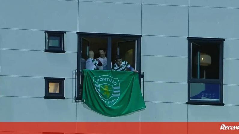 Sportinguistas acompanham a equipa de Rui Borges na Noruega