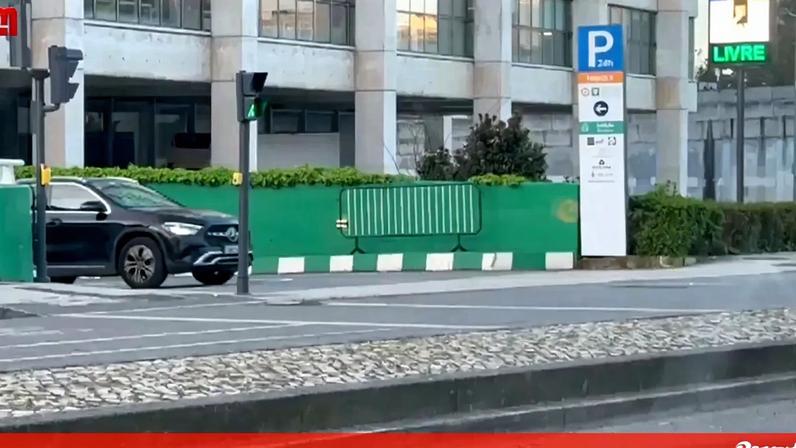 Depois da tempestade, a calmaria: as imagens dos jogadores do Sporting à saída de Alvalade
