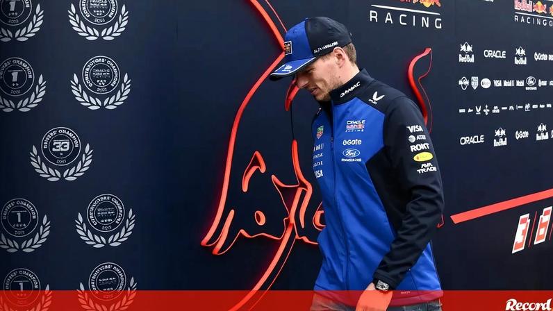 Verstappen critica novas regras ao dizer que trocou simulador por Mario Kart