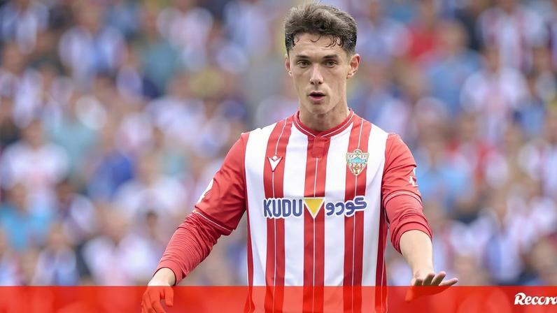 Canhoto soma 17 golos em 29 jogos na Liga Hypermotion