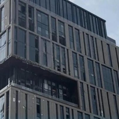 Detritos de drone intercetado provocam incêndio em armazém e danos no Dubai