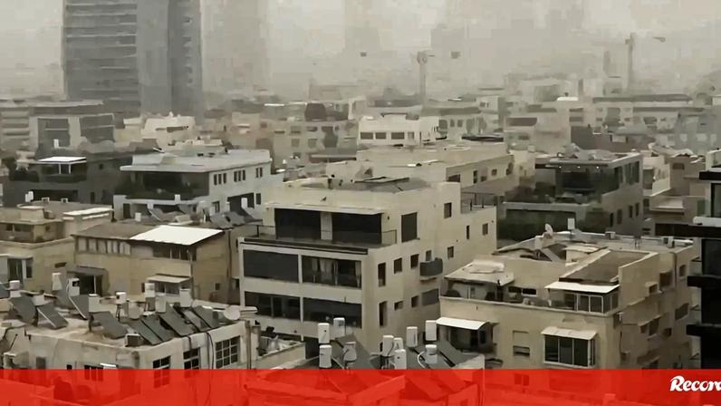 Novas imagens mostram tempestade de areia a varrer zonas do Oriente Médio
