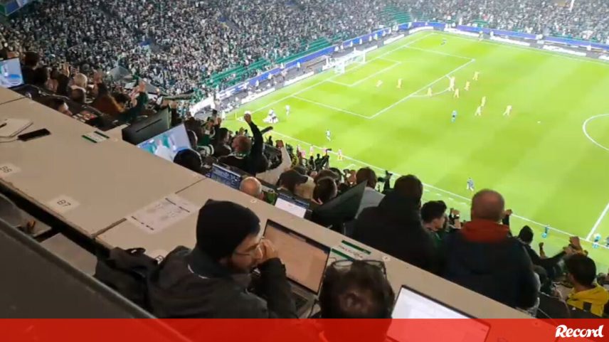 Maxi Araújo faz a reviravolta no jogo em Alvalade