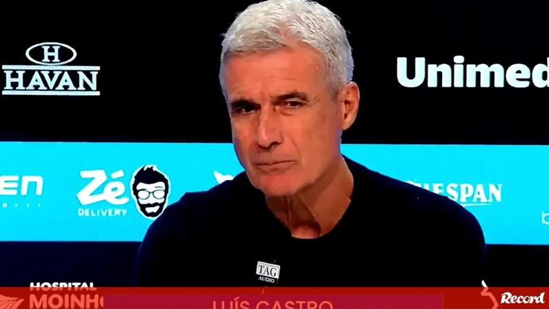 «Antes de um futebolista, está um ser humano»: brasileiros destacam "aula de humanidade" de Luís Castro