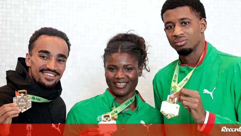 Isaac Nader, Agate Sousa e Gerson Baldé exibem medalhas