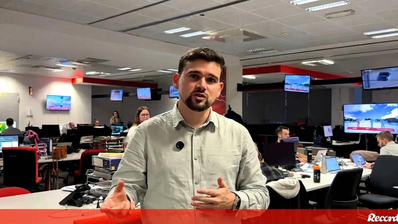 Fotis Ioannidis é um das baixas do Sporting e o seu regresso aos relvados ainda não tem data marcada. Filipe Balreira, jornalista de Record, explica em que ponto está a recuperação do avançado grego.