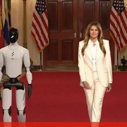 Robô humanoide surpreende público em evento com Melania Trump