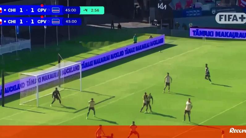 Sidny Lopes Cabral foi o grande destaque da seleção de Cabo Verde na derrota frente ao Chile em Auckland, Nova Zelândia.