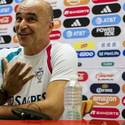 Roberto Martínez em conferência em direto