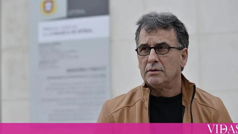 Zezé Camarinha arrasa TVI com o alegado Canal de rabinossauros