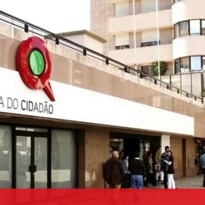 Rede de espaços de atendimento para produtos de aforro reforçada para 12