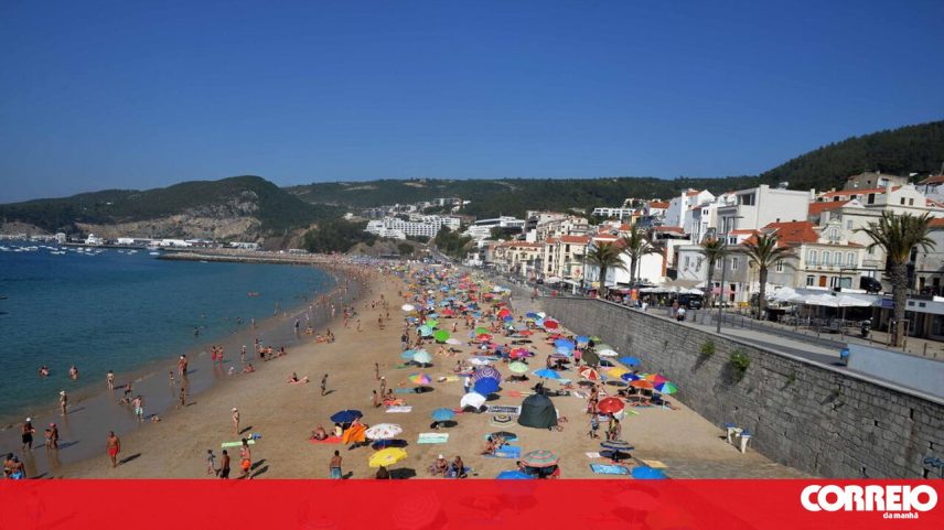 A praia da Califórnia, em Sesimbra