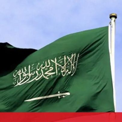 Drone atinge refinaria de petróleo na Arábia Saudita