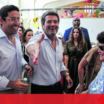 Ventura condena buscas na Câmara de Albufeira e acusa autoridades de intimidarem Rui Cristina