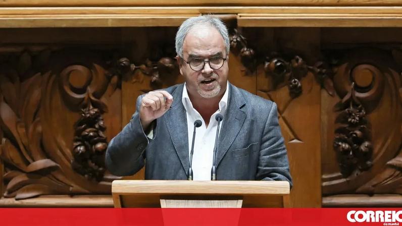 BE acusa Chega de contradição por gritar contra tachos e priorizar lugares no País