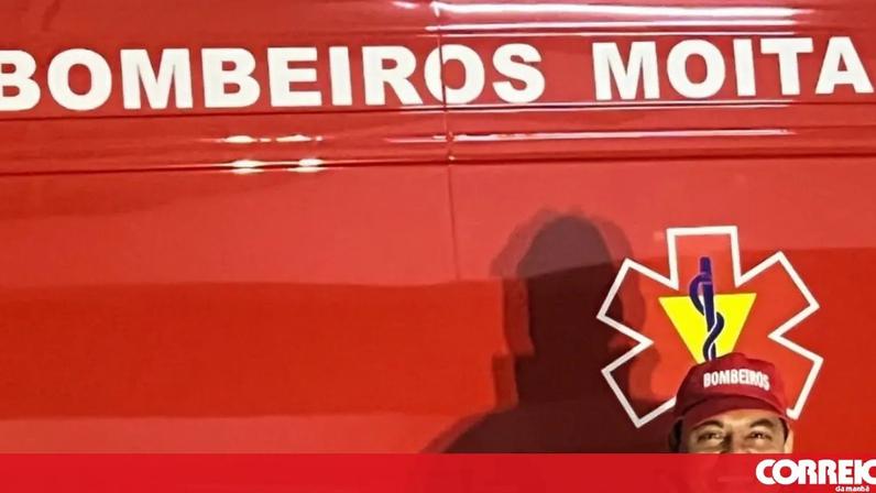 Raj Bhandari é, desde esta quinta-feira à noite, bombeiro da corporação da Moita