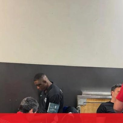 Jogadores do Sporting assistidos após odor intenso no balneário do FC Porto