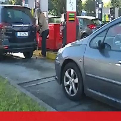 Filas longas em postos de combustível antes do reajuste de preços