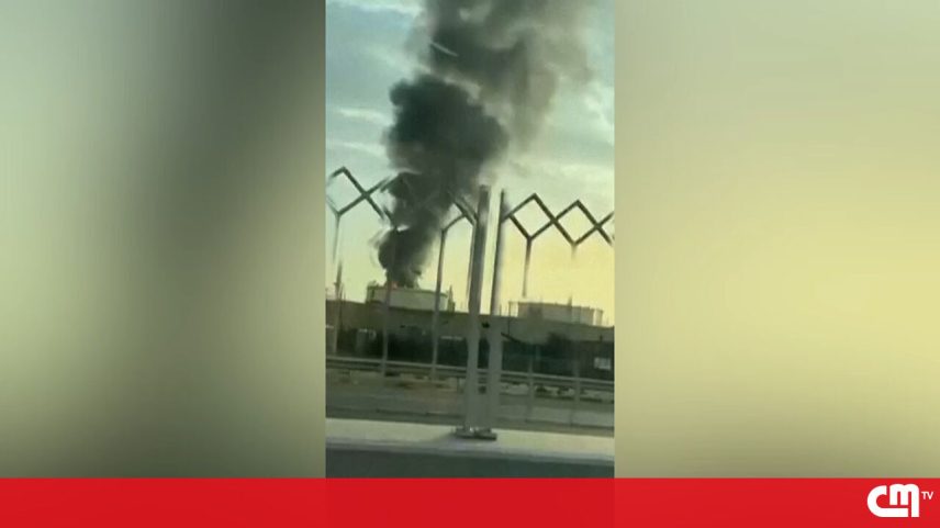 Incêndio na refinaria do Bahrein