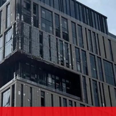 Detritos de drone interceptado provocam incêndio em armazém e danos em Dubai