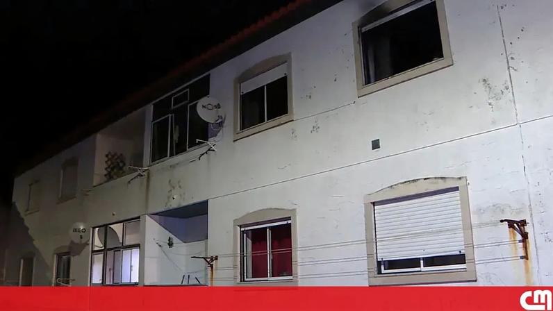 Mulher ateia as chamas à sua casa porque esta ia ser penhorada, em Alcobaça