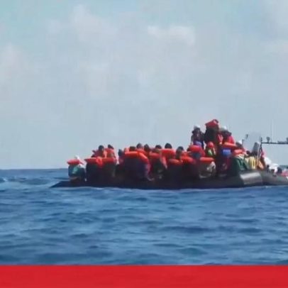 Imagens mostram resgate de 41 migrantes em barco sobrelotado no Mediterrâneo