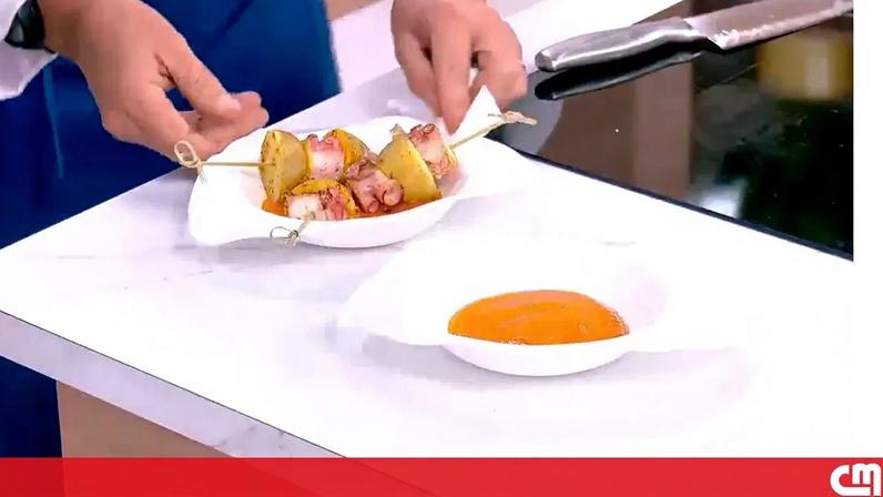 Como confecionar espetadas de polvo e arroz de tamboril, de forma simples