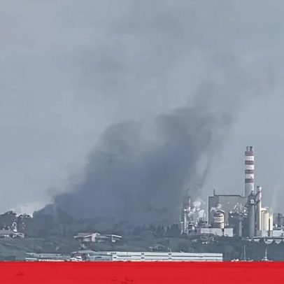 Incêndio industrial envolve a empresa Carmona em Setúbal