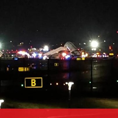 Colisão avião da Air Canada e viatura de bombeiros em NY deixa dois mortos