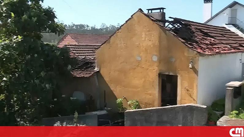 Incêndio em habitação desalojou três pessoas em Pombal