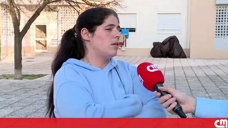 Mãe e três filhas em risco de ficar sem casa. Família está desesperada e pede ajuda à Câmara Municipal de Oeiras